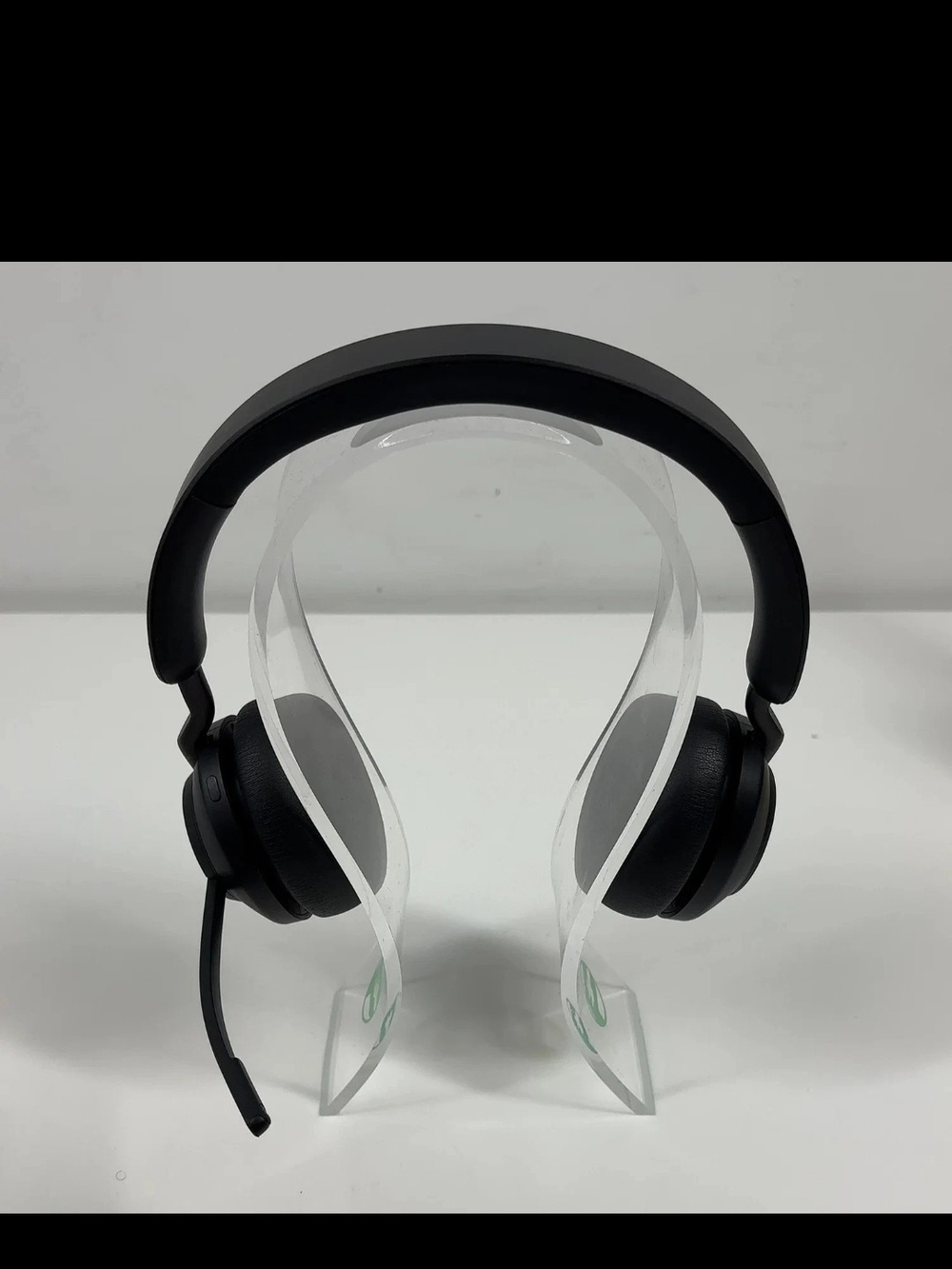 Wireless On‑Ear Headphones with Boom Microphone — Black
